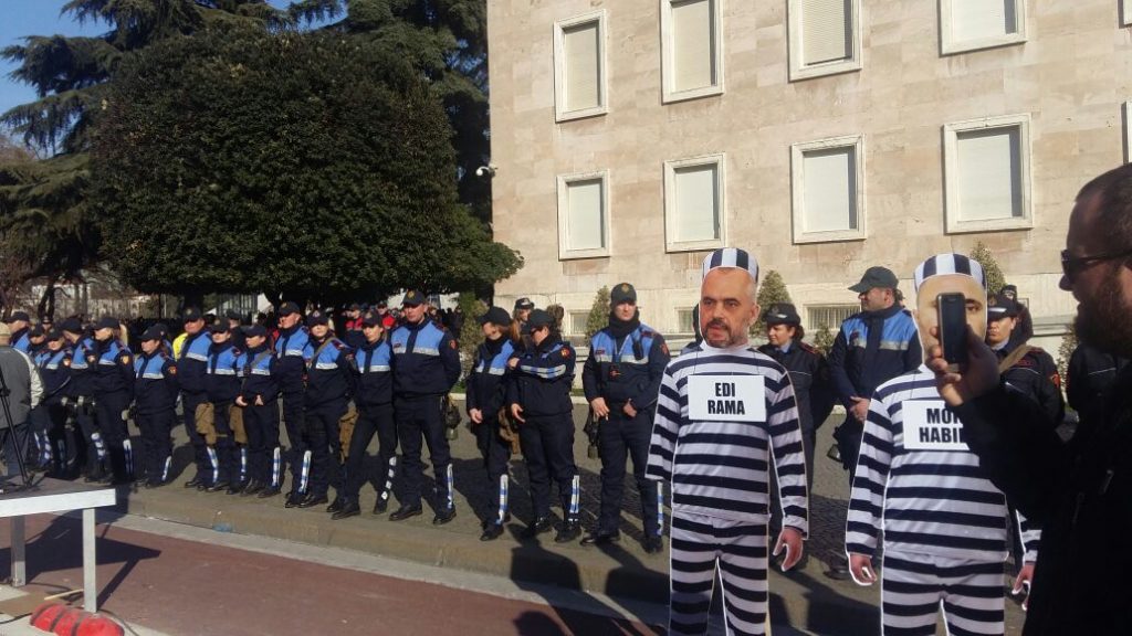 Zbulohet porosia e prerë që mori policia, “pas mbarimit të fjalës së Bashës duhet të…”