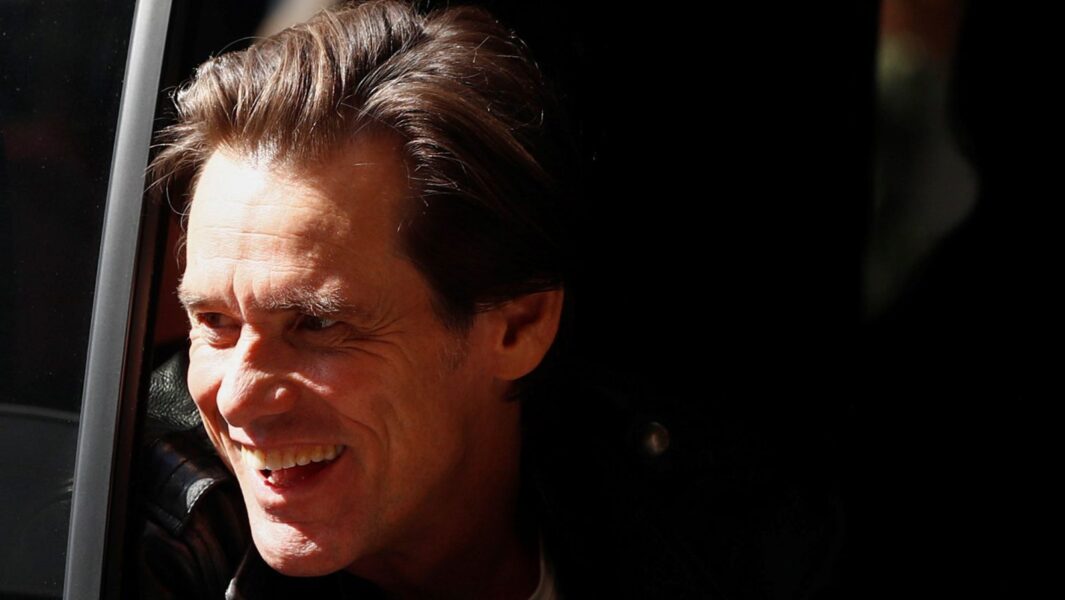 Aktori i famshëm Jim Carrey mbyll llogarinë në Facebook,nuk do ta besoni arsyen, ai po i tregon dicka të madhe kombit të vet