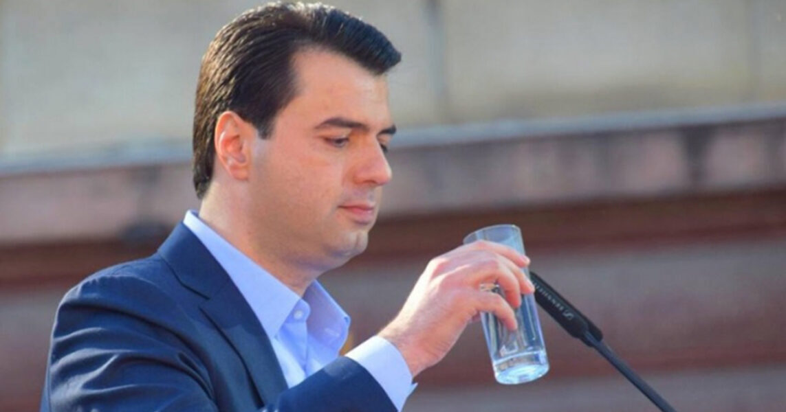 Folën keq për Bashën në Facebook, zbulohet arsyeja e shkarkimit të anëtarëve të kryesisë së PD-së Vlorë