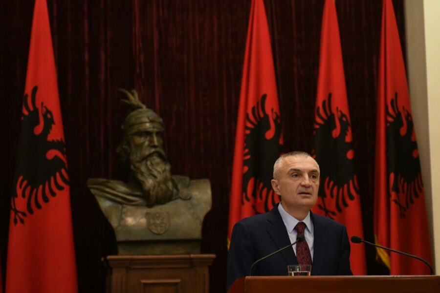 Shpërthejnë grekët: Presidenta Meta po bllokon marrëveshjen, ‘zjarr’ midis dy vendeve