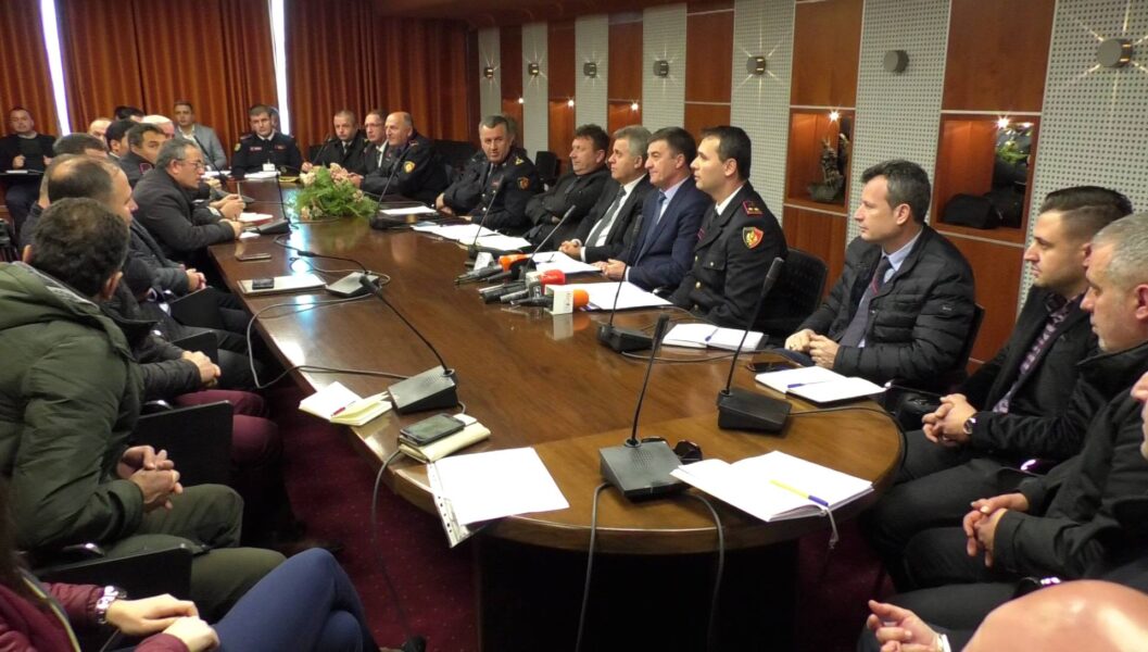 Vlore : Takim i rendesishem ne kuader te luftes kunder kultivimit te bimeve narkotike