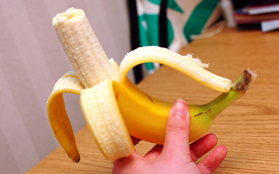 Banane në mëngjes? Asnjëherë më! Organizmit po i bëhet një dëm shumë i madh
