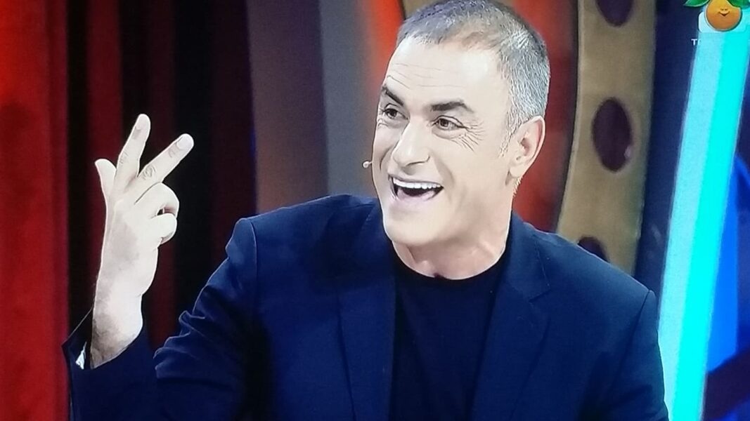 Arjan Çani lë Klanin për Top Channel? Duket i emocionuar në daljen e parë