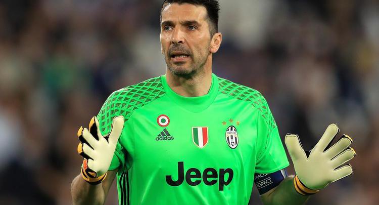 Buffon legjenda e futbollit i jep lamtumirë Juventusit !