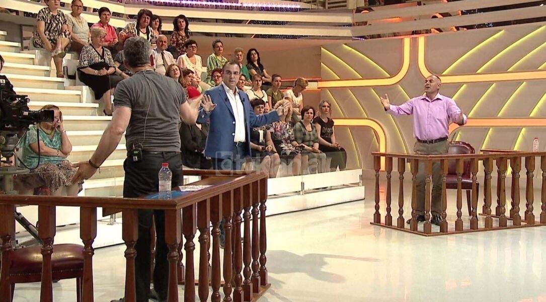 “Pusho more qen, qepe gojën!”, dy vëllezërit lënë nam tek Arditi, motivi do t’ju bëjë të nxirrni lot inati