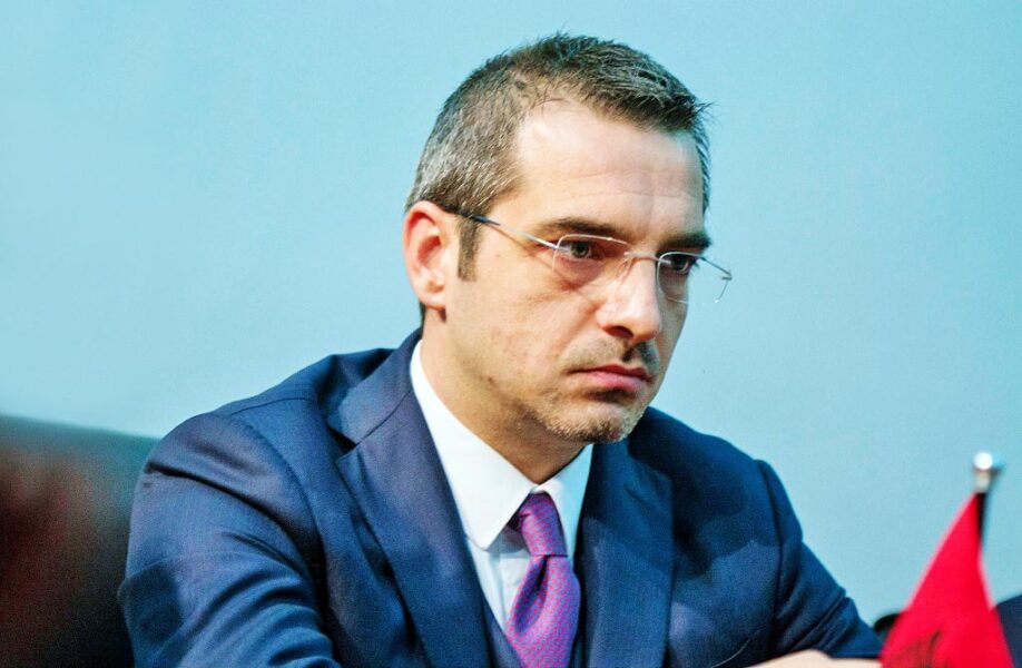 Spartak Braho merr vendimin, ç’do bëjë me mandatin që la Tahiri