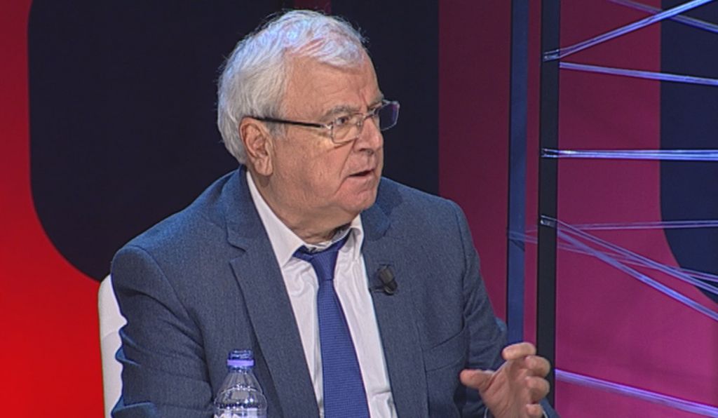 Spartak Ngjela: PD do të destabilizojë Shqipërinë, krerët e saj janë antiamerikan. Ja pse Xhafaj doli i fituar nga protesta