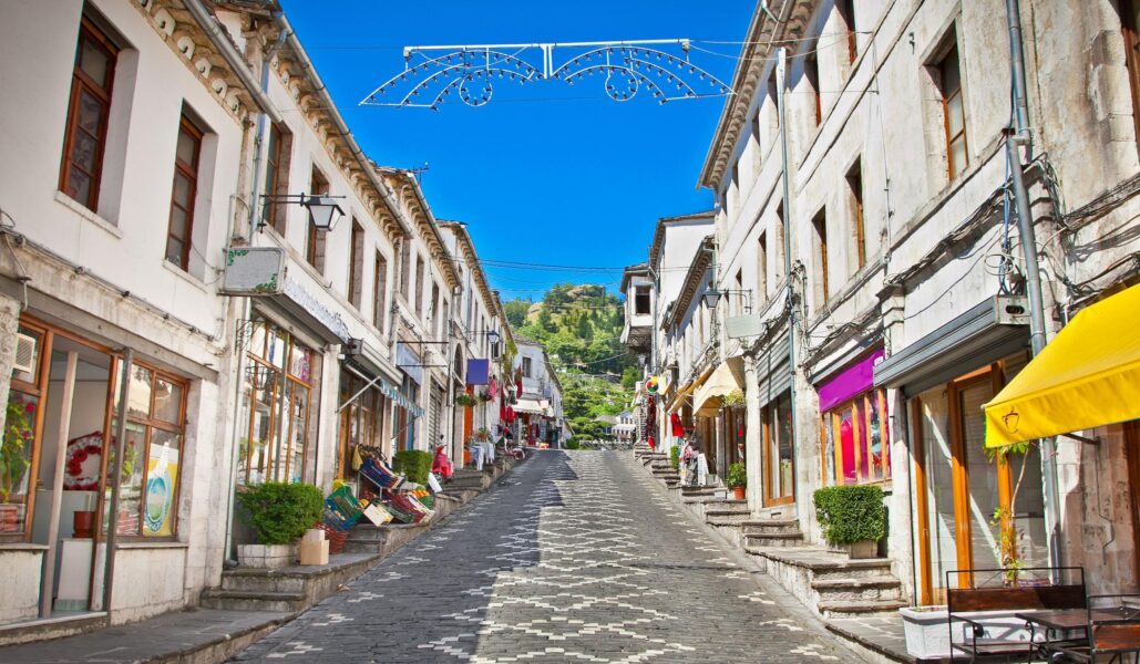 Gjirokastra qyteti i shpallur “qytet-muze”/Foto