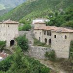 Në fshatin Dukat të Vlorës, një kompleks ndërtimor me vlera historike