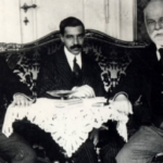 A ishin më të shkolluar kryeministrat shqiptarë më parë sesa ata që po garojnë sot?