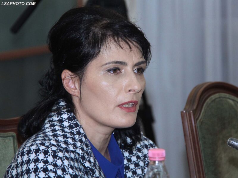 Arta Marku hidhet në sulm, urdhër të gjithë vartësve të saj: Brenda shtatorit bëni gati listën me ‘kokat’ e krimit, masa për kapjen e tyre