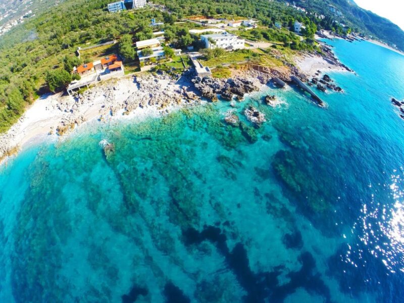 Plane për në bregdet? Si do t’ju surprizojë moti në vijim