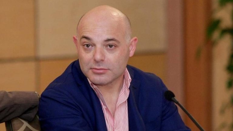 Analiza e Blendi Fevziut për historiografinë shqiptare në komunizëm: Leka Zogu, kri**nel që në moshën 5 vjeç