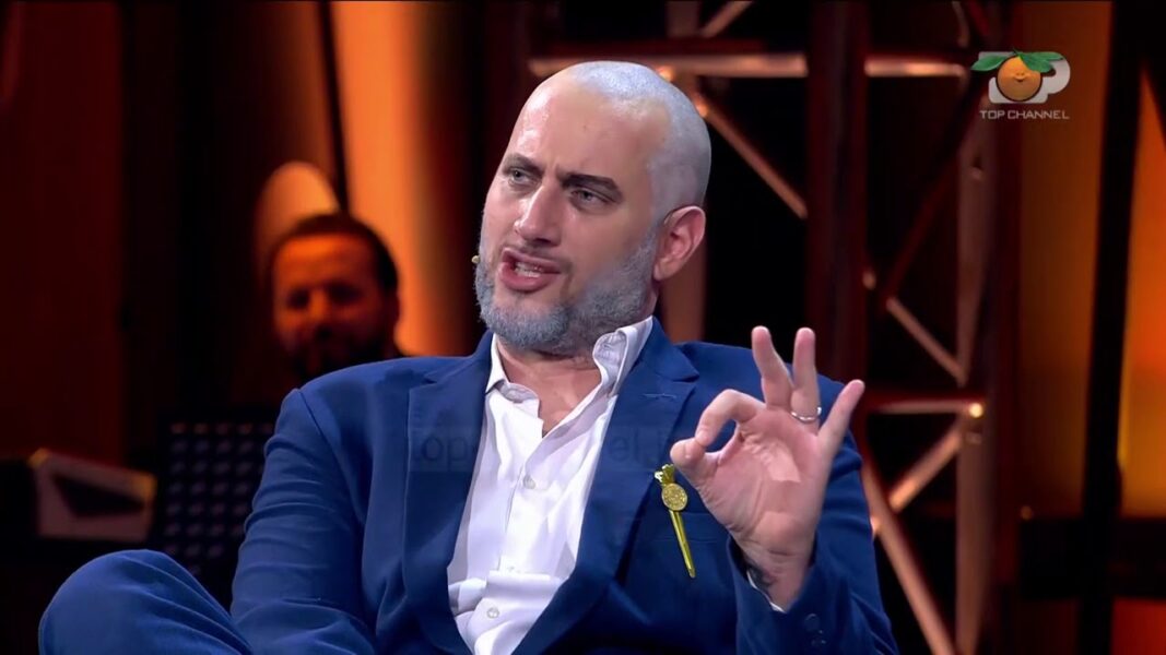 A do të hiqje dorë nga profesioni si aktor për një post politik? Flori jep përgjigjen e zgjuar