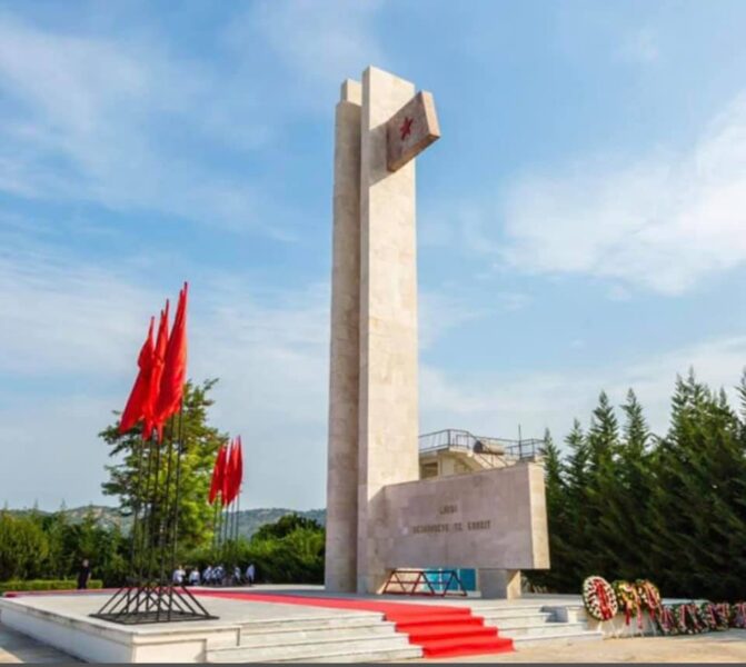 15 Tetor – 77 vjet Vlorë e lirë/ Historia nuk do të ishte e njëjtë pa trimërinë e heroizmin e vajzave dhe djemve tanë, nga Vlora jonë, djepi i patriotizmit