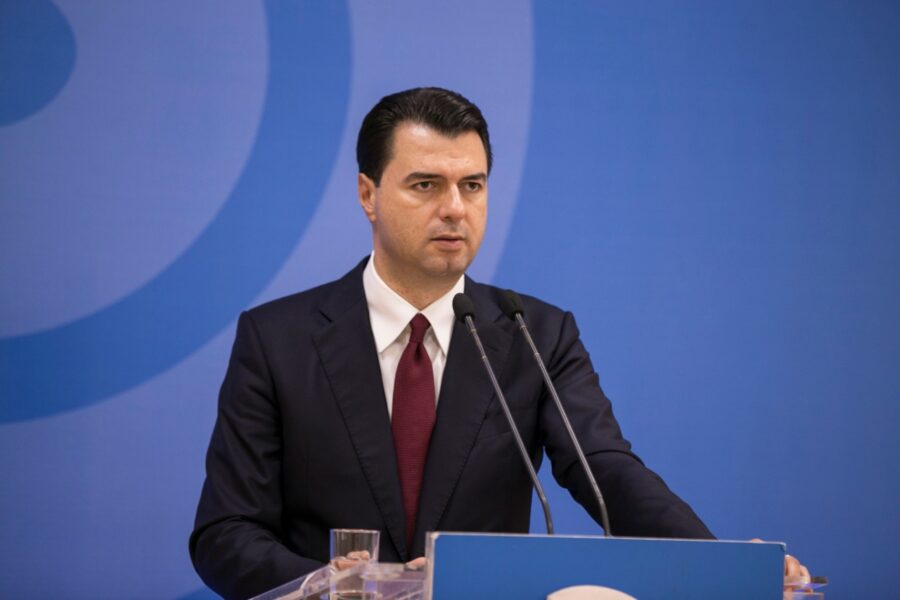 Familja e Lulzim Bashës në zi, kreu i PD-së h umb njeriun e afërt