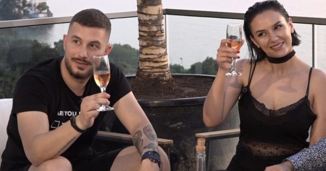 Si u takuan në fshehtësi Donaldi dhe Bora në finalen e Big Brother Vip, bisedë private rreth 20 minuta