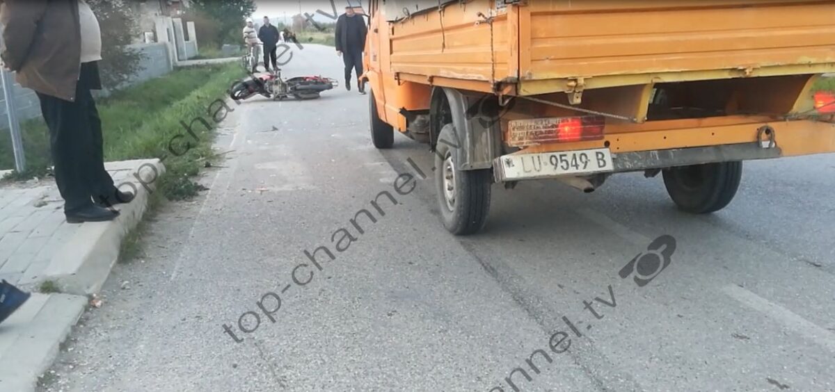 Lajm i fundit/ Aks ident i rëndë në vend, automjeti përp las motorin