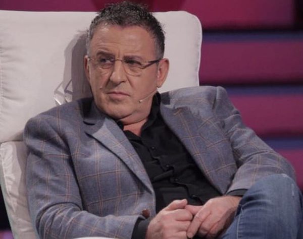 Të pathënat e Agron Llakajt: ‘Emri im nuk përmendej në Top Channel’, aktori i njohur flet për…