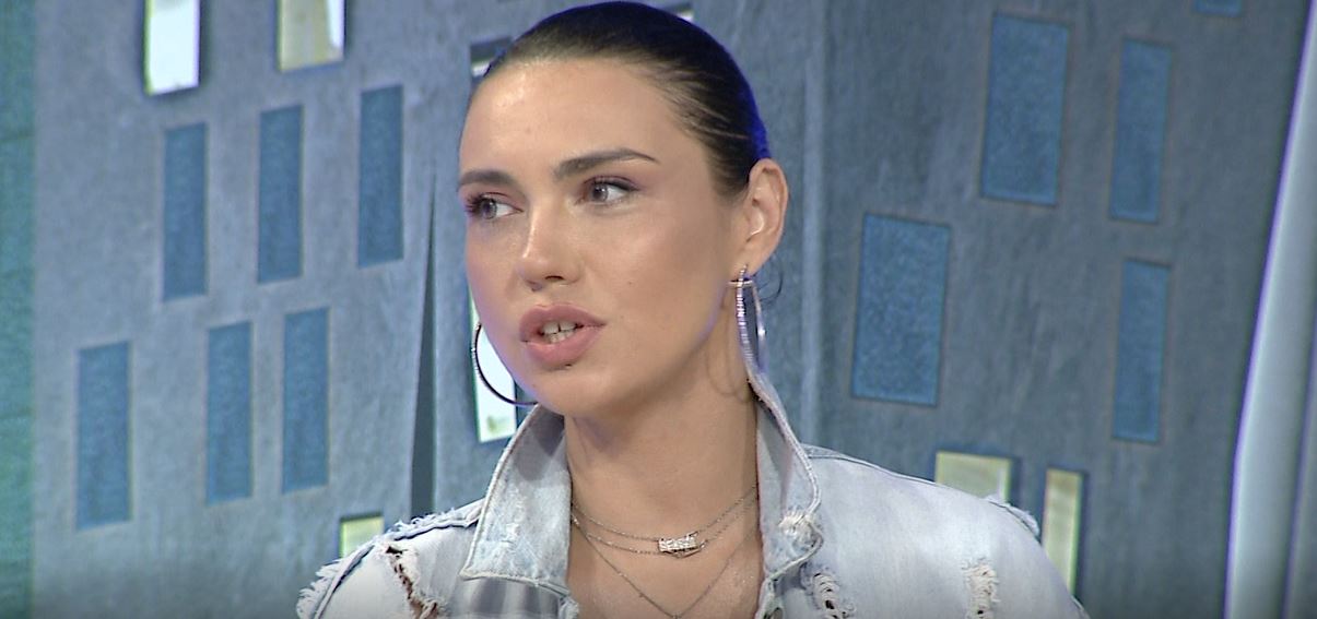 Einxhel tregon pse do ndahej nga Dj Dagz