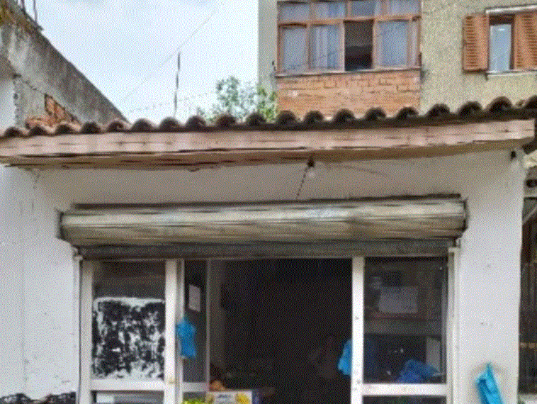 Ngjarje e çuditshme/ Po licët i shkojnë për kontroll në dyqan,ja cfarë bën pronari…