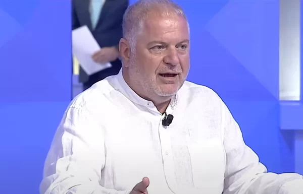 Pr otesta, Baton Haxhiu: ‘Sali Berisha s’më ka pëlqyer kurrë si politikan, ama sot i jap dorën s’kam ça i them