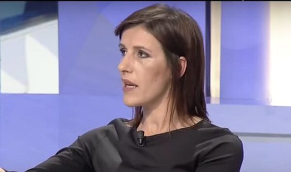 Klodiana Lala plas ‘bo mbën’ për ‘biznesmenen’ e moshuar të përfshirë në af erën e inceneratorëve: ‘Ajo ka punuar për…’
