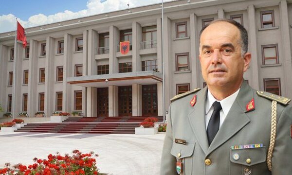 Lajm i fundit/ Pas Panaritit, një tjetër dorëheqje e ‘bujshme’ nga Presidenca