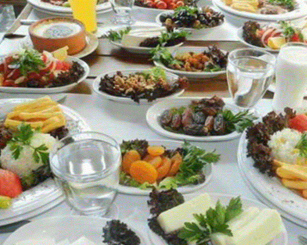 Festa e Kurban Bajramit/ Ja ushqimet e ndaluara dhe ato që nuk duhen të mungojnë në tavolinë