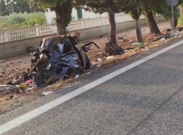 Ak sident t ragjik, dy të rinj hu mbin jetën