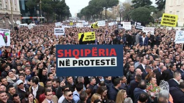 Sot 31 vite nga eksodi i shqiptarëve në Itali, 8 Gusht 1991