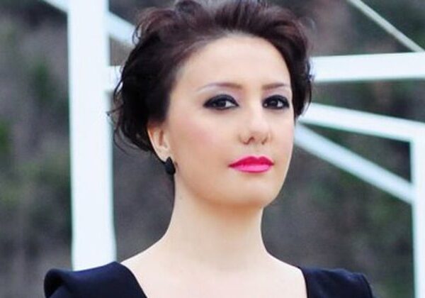 Aida Shtino shp ërthen e revoltuar për maninë e personazheve VIP: ‘Po ngelet duke kopjuar aman dhe keni harruar veten’
