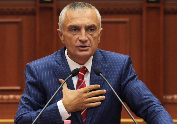 A do tërhiqeni nga politika nëse humbni përballë Ramës në zgjedhjet lokale? Ja si pergjigjet Meta…