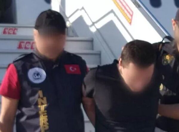 Nga Dubai drejt Serbisë dhe më pas në Shqipëri, itinerari që ndoqi gazetari 26-vjeçar për t’i shpëtuar autoriteteve