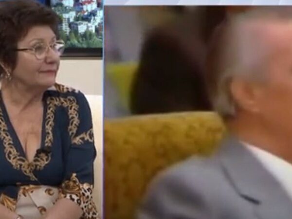 Rrëfimi i këngëtares së njohur shqiptare: ‘Kisha frikë mos bëja gabime kur performova para Enverit’