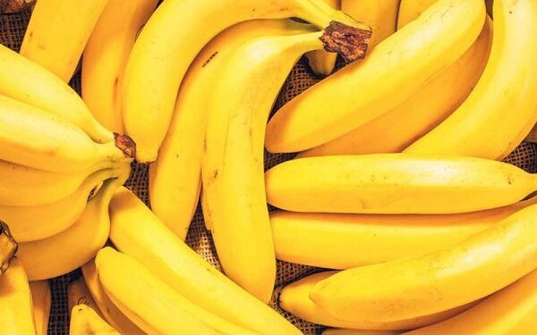 Ja çfarë ndodh me trupin tuaj, nëse hani 2 banane në ditë, për një muaj
