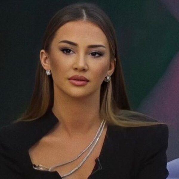 Debati mes Kiarës dhe Efit, nuk do t’a besoni çfarë i ka ndodhur moderatores