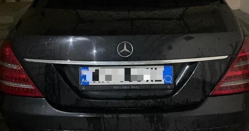 Tentoi të kalonte kufirin me ka nabis dhe ko kainë në makinë, arr estohet 35-vjeçari