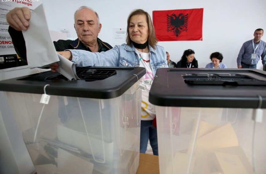 Dalin rezultatet e para edhe në 10 bashki të vendit, ka surpriza