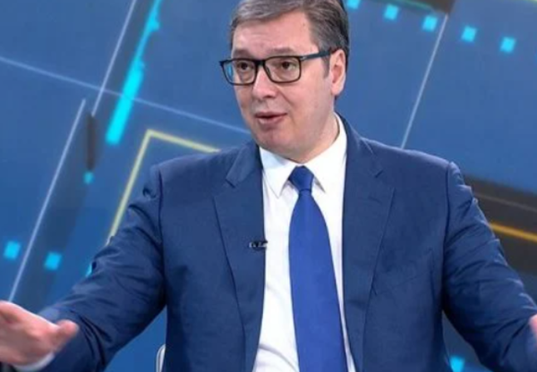 Tensionet në veri të Kosovës/ Vuçiç refuzon takimin me Kurtin, ja lëvizja e fundit e presidentit serb