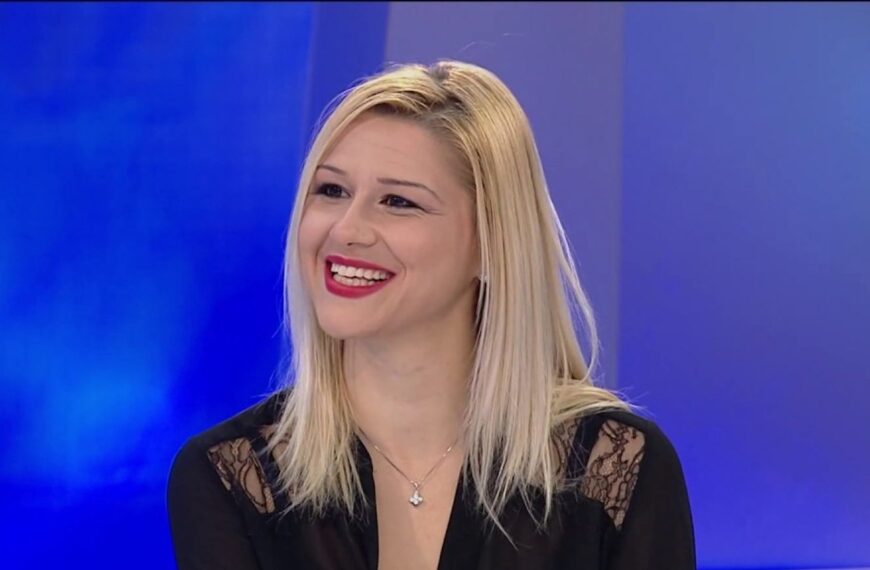 ‘Bukë, krypë dhe tallava mjaftojnë për ta kënaqur këtë popull të ndriçuar’/ Nga Enida N. Bozheku