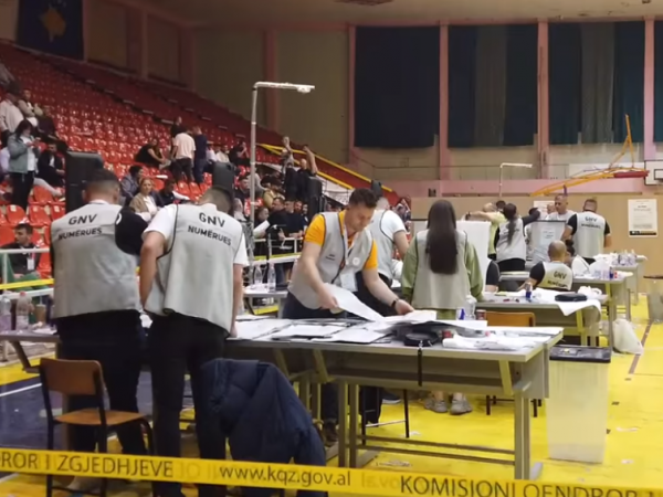 Votat për Këshillin Bashkiak në Vlorë, PS diferencë të thellë me ‘BF’/ Ja emrat që fitojnë mandatin
