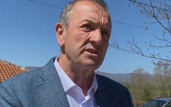 Thyen çdo rekord/ Kryebashkiaku që pritet rizgjidhet për herë të shtatë