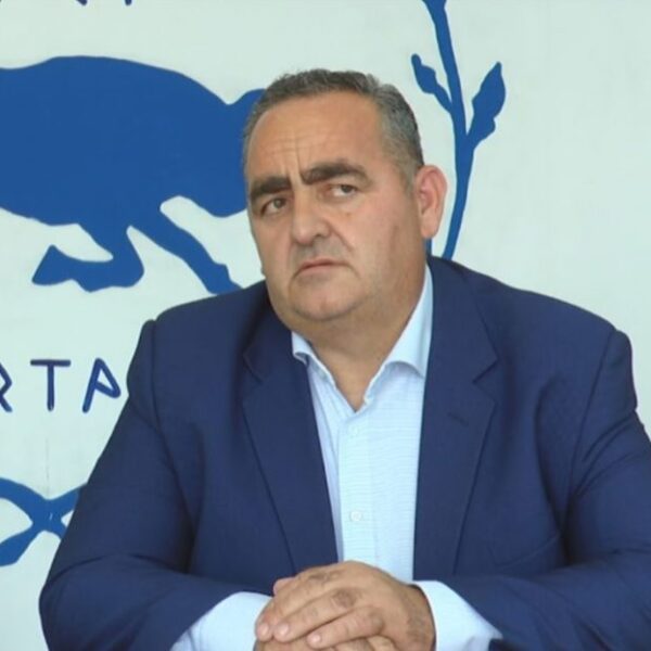 Arr estohet Fredi Bejleri, kandidati i ‘Bashkë Fitojmë’ në Himarë (foto)