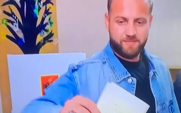 Luiz Ejlli voton Benet Becin: ‘Njerëzit që më kanë ndihmuar dua t’i shoh sa më lart’