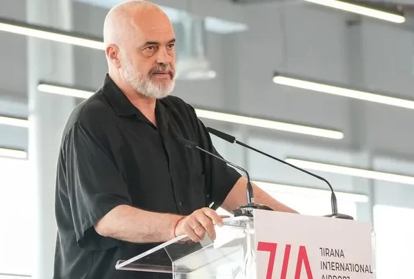 Edi Rama mesazh ngushëllimi për vdekjen e Silvio Berlusconit: Lamtumirë president dhe mik i mirë i Shqipërisë!