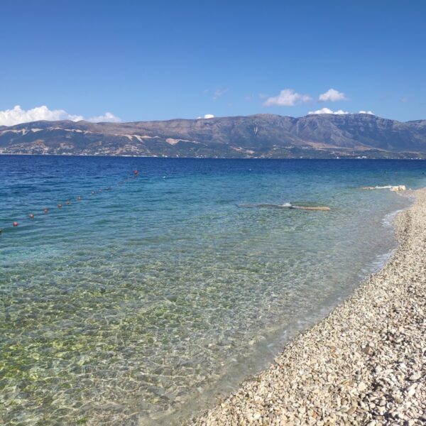 E rëndë në Vlorë! Mbytet në det një person