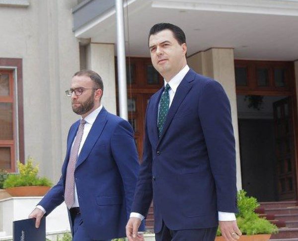 Basha kryetar i PD pas 29 korrikut? Bardhi: S’ka vendim të Këshillit Kombëtar për zgjedhje, kushdo është i lirë ta shpallë veten mbret