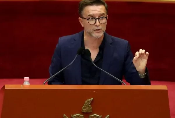 Erjon Braçe: Vuçiç të dorëzojë dy terroristët që ka strehuar në spitalin ‘Novi Pazar’