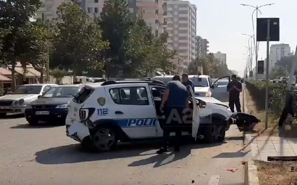 Aksident i rëndë në Vlorë, ‘Range Rover’ godet nga pas makinën e policisë, plagoset efektivi dhe një punonjës i servisit